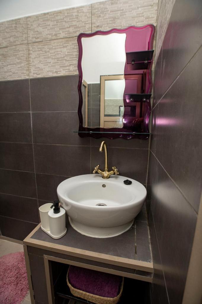 Dar Moghal Hotel Tiflet Kültér fotó