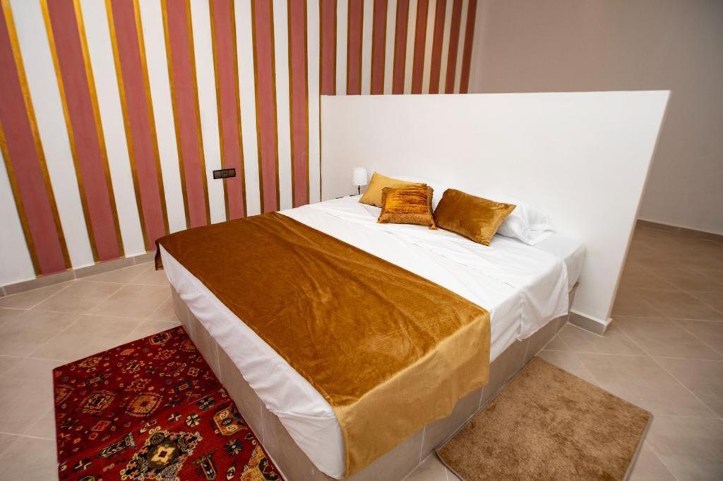 Dar Moghal Hotel Tiflet Kültér fotó